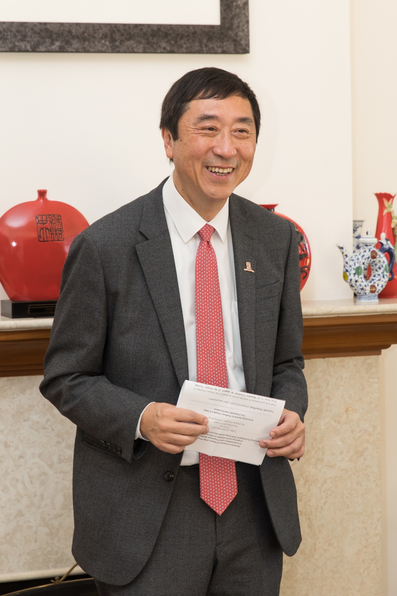 Professor Joseph Sung expresses his heartfelt gratitude towards Tsz Shan Monastery.