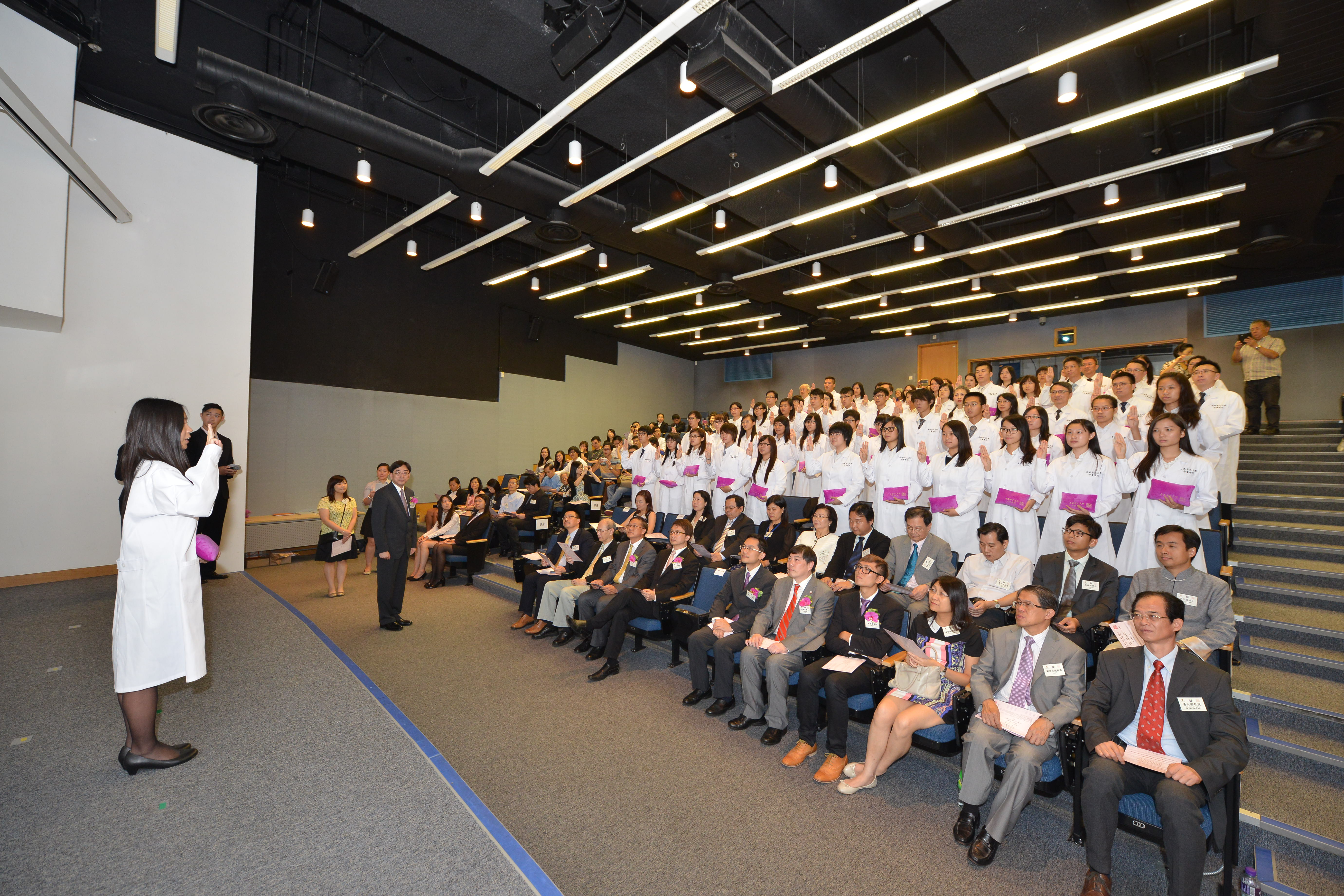 The Chinese medical students take the oath