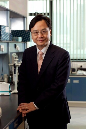 Profesor Dennis Lo Yuk Ming, Director of the Li Ka Shing Institute of Health Sciences