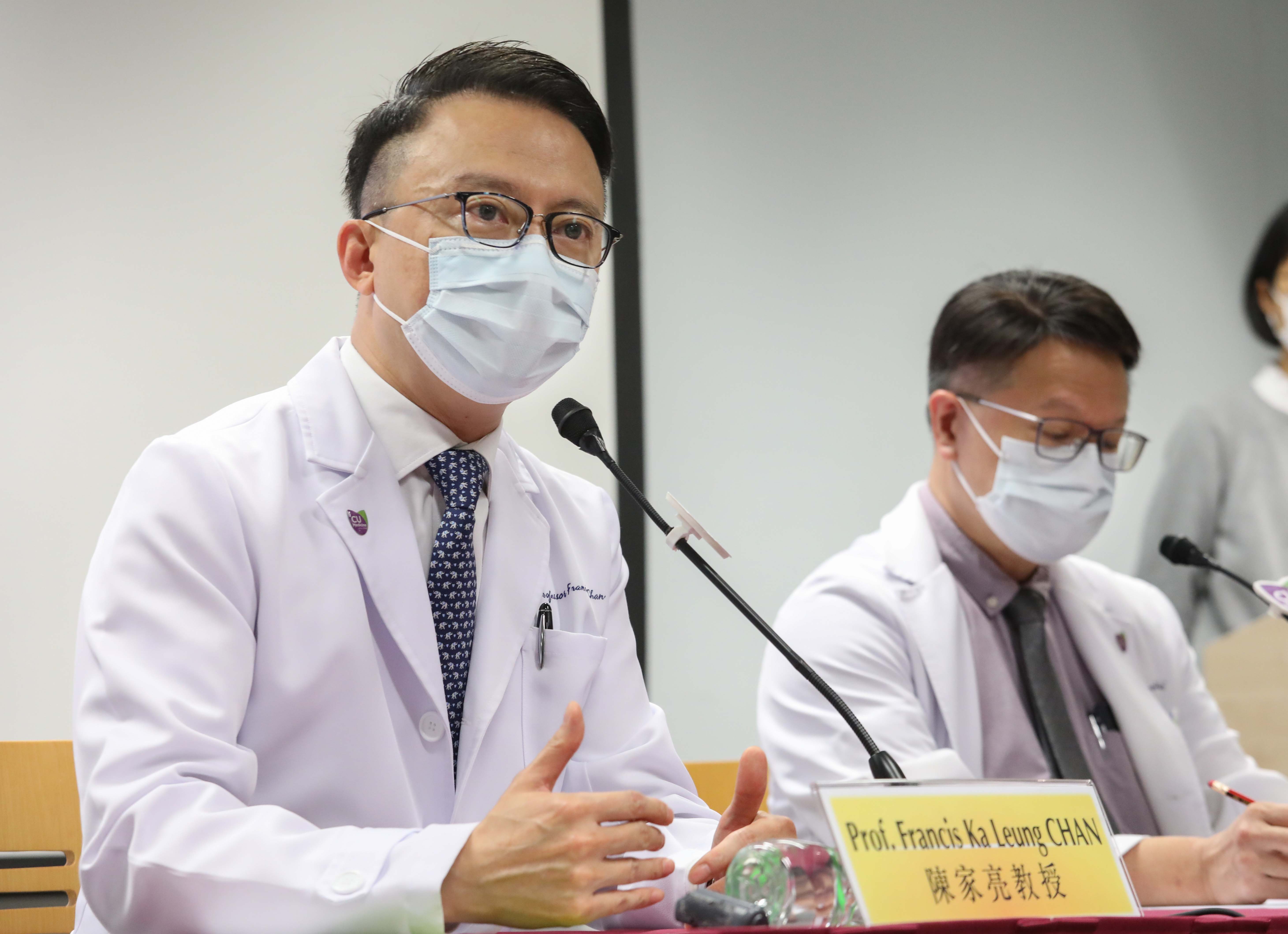 Prof. Francis CHAN reminds the public that virus shedding in stool may impose health hazard to others. Caretakers and food handlers should be particularly vigilant about their hand hygiene.
