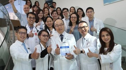 中大教授成為全球首位華人獲頒「世界中風組織主席中風貢獻獎」 全球首創「脈磁激法」助中風患者復修腦部功能及促進機能痊癒