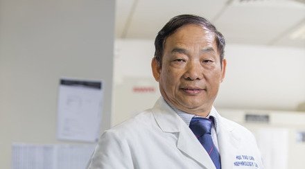中大藍輝耀教授慢性腎病研究獲頒中華醫學科技獎一等獎