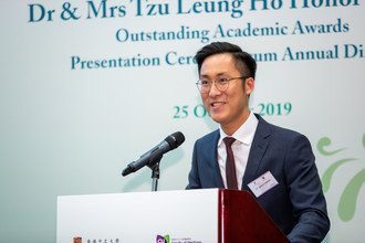 Dr James CHOW talked on “Takeaways for a Caregiver” 