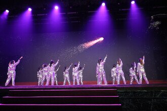 The Gala Dinner was kick-started with a dance performance led by alumni and students from The Nethersole School of Nursing and medical students of the CU Medicine