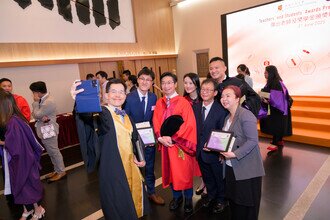 Group photo of Dean CHIU and Teacher Awardees after the ceremony 