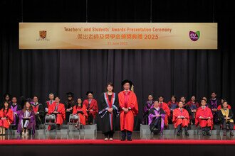 Group photo of Dr. Libby LEE and Dean CHIU