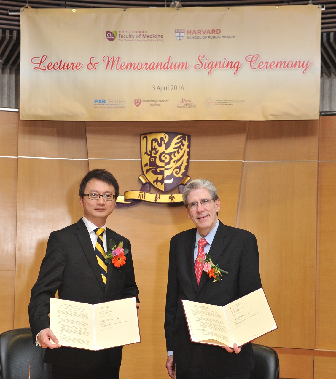 Prof. Francis Chan, Dean of the Faculty of Medicine, CUHK and Prof. Julio Frenk