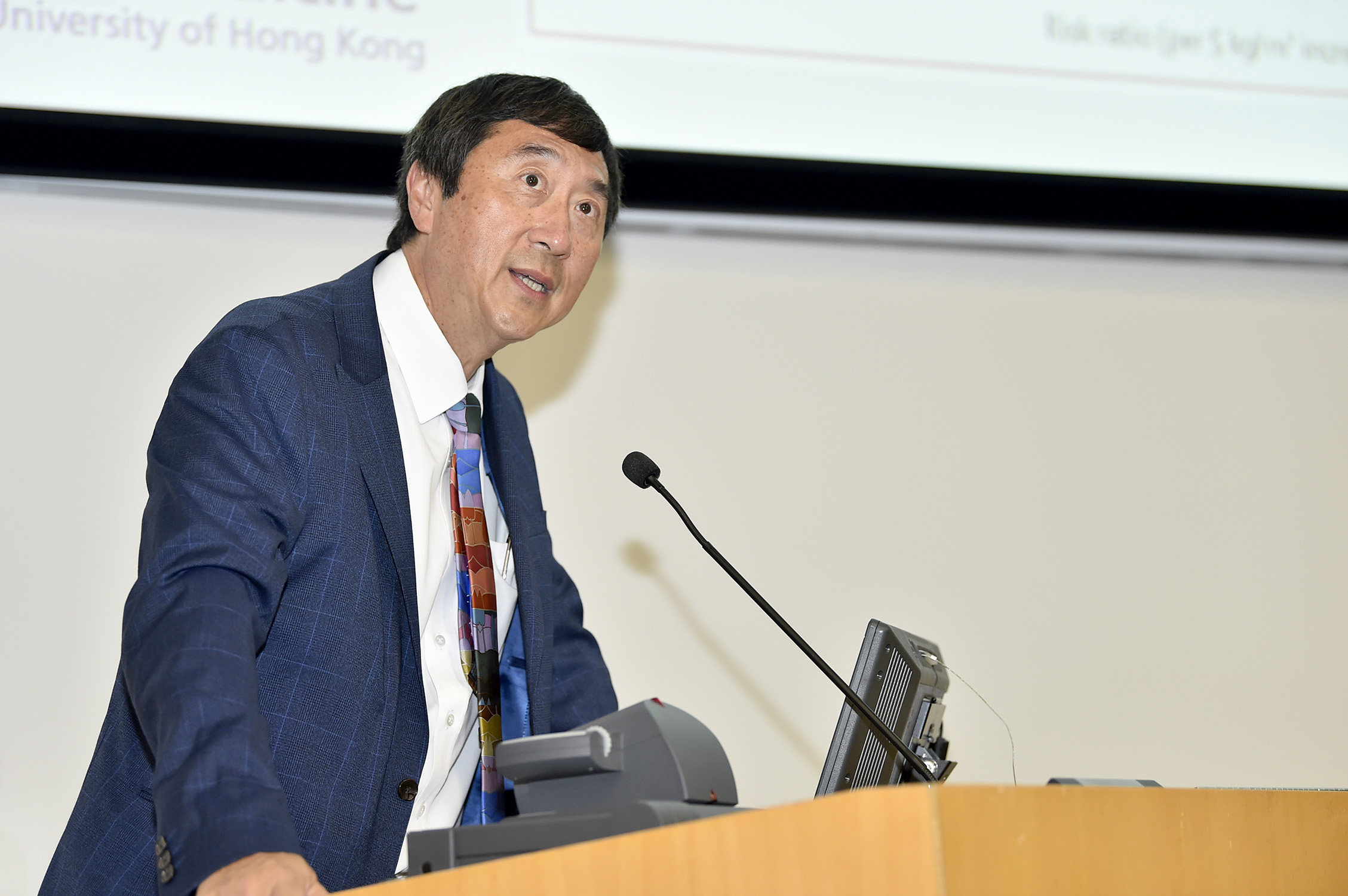 Professor Joseph SUNG highlights that they wish to raise public awareness of the relationship between obesity and cancer, and provide public health education. The research team also wishes to collect medical data to assist the government in formulating cancer prevention policy.