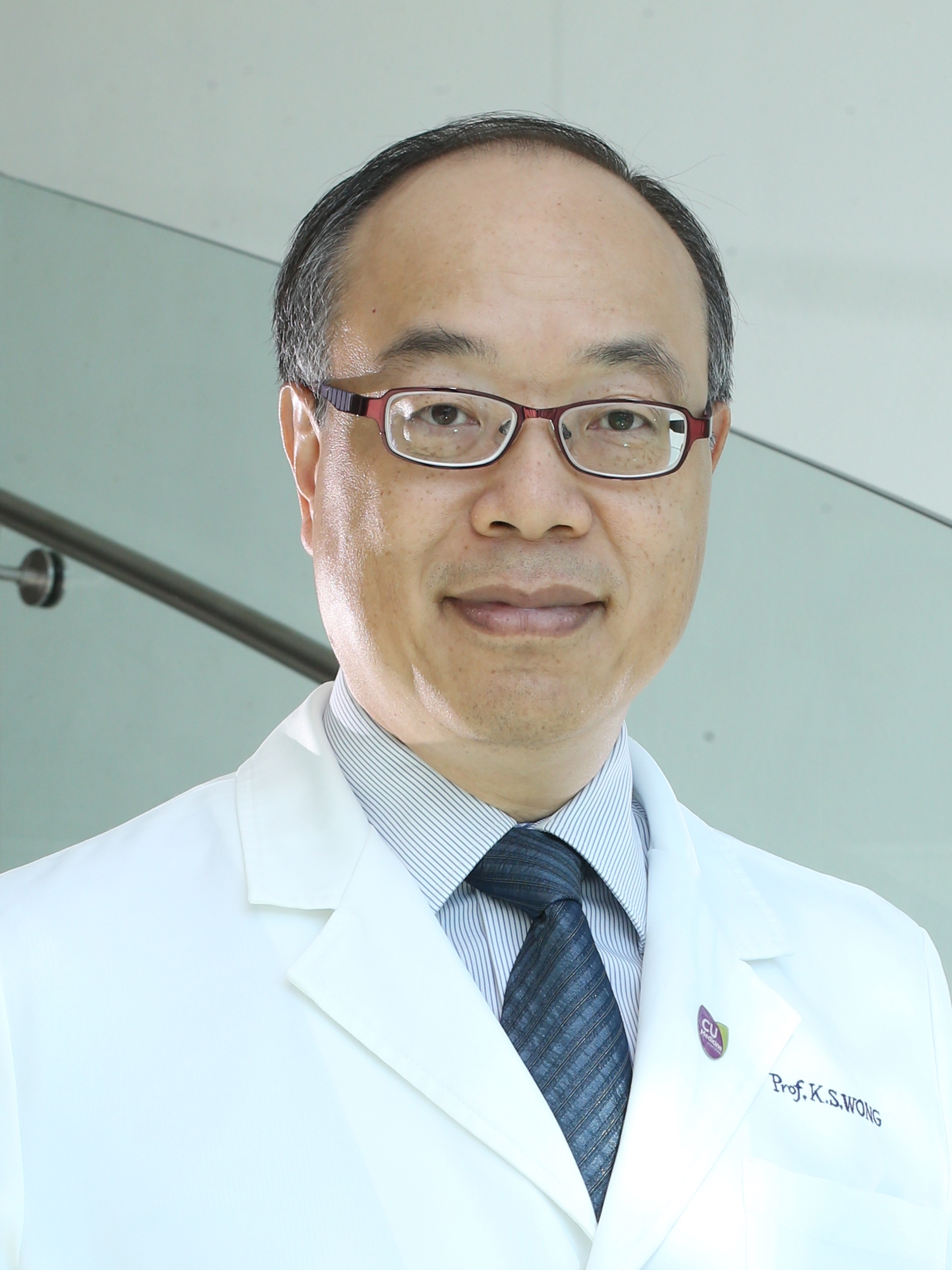 Prof. Lawrence WONG, Clinical Professor (honorary) of the Department of Medicine and Therapeutics at the Faculty of Medicine at CUHK, is very encouraged about the recipient of the State Scientific and Technological Progress Award second-class award. He is also confident that the development of stroke therapy will continue to improve through researches.