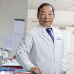 中大藍輝耀教授慢性腎病研究獲頒中華醫學科技獎一等獎