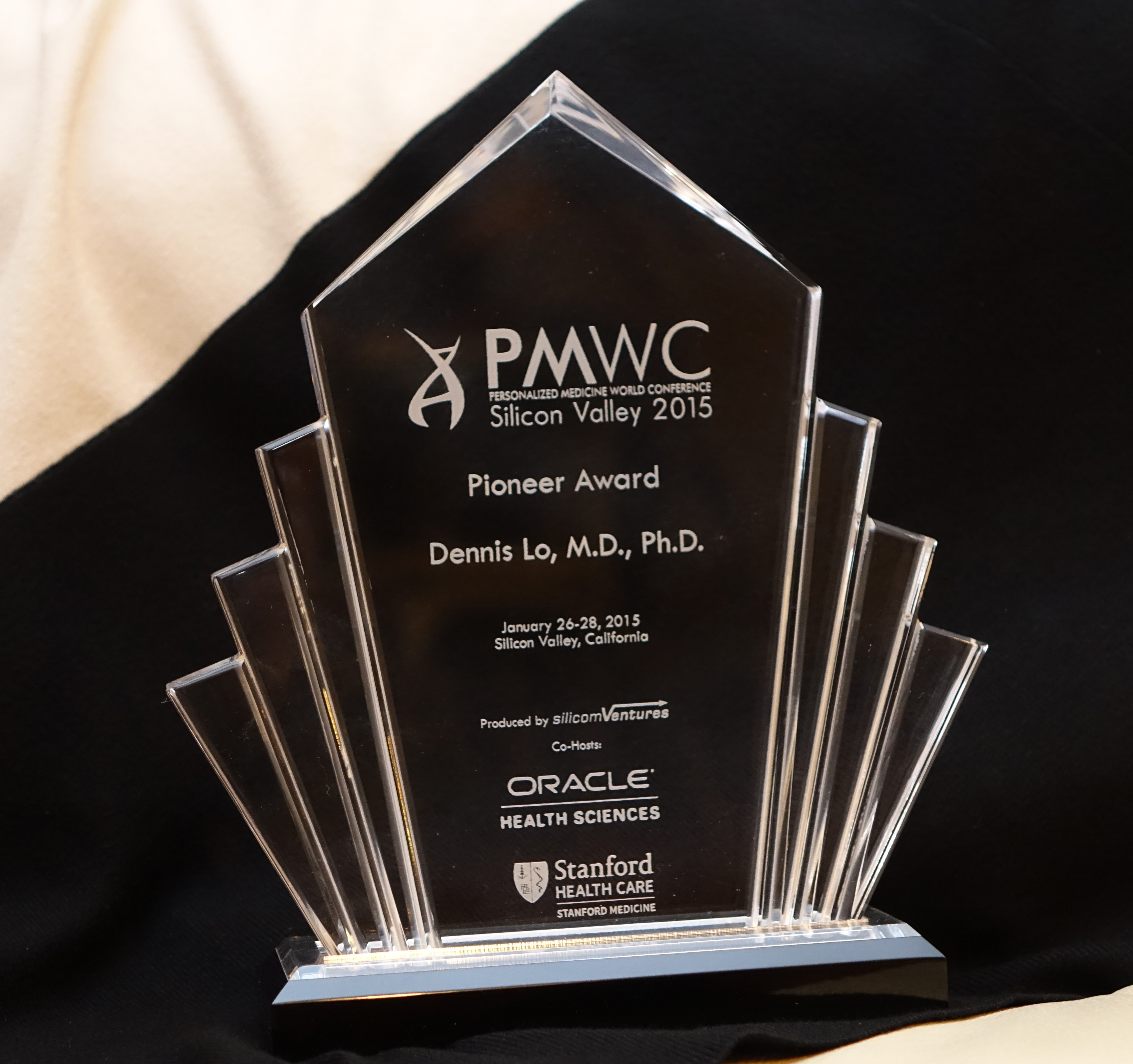 The Pioneer Award of the Personalized Medicine World Conference recognizes researchers